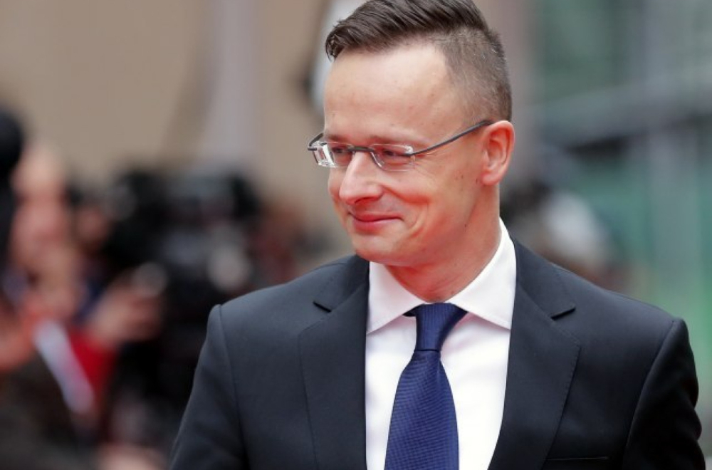 "Nastavljamo gradnju novog naftovoda između Mađarske i Srbije"