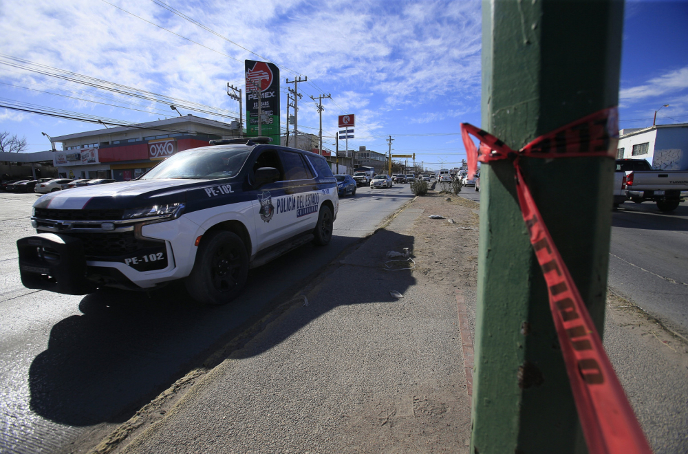 Užas u Meksiku: U automobilu pronađeno pet tela