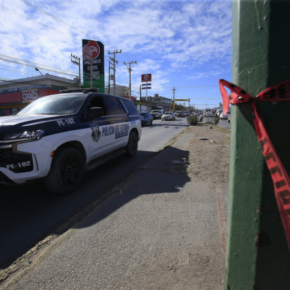 Užas u Meksiku: U automobilu pronađeno pet tela