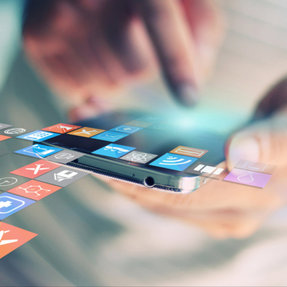 Pali Fejsbuk, Instagram i Mesindžer