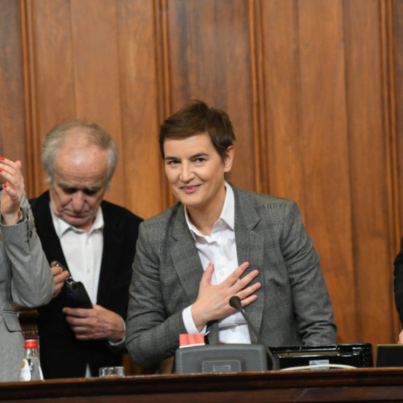 Ana Brnabić was elected Speaker of National Assembly; the opposition covered the parliament with toilet paper