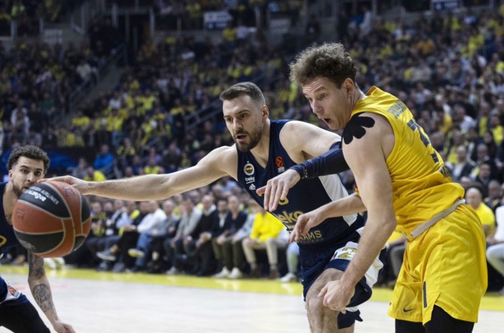 Barsa umalo nadoknadila -25 u Istanbulu – Milanezi deklasirali Monako