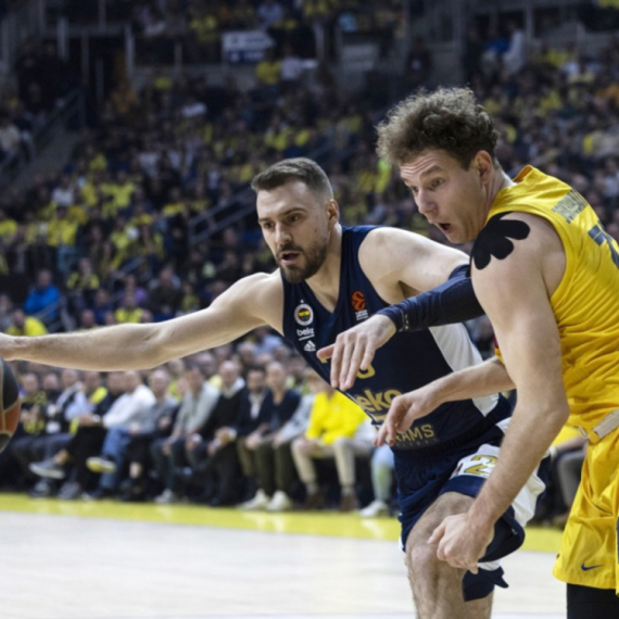 Barsa umalo nadoknadila -25 u Istanbulu – Milanezi deklasirali Monako