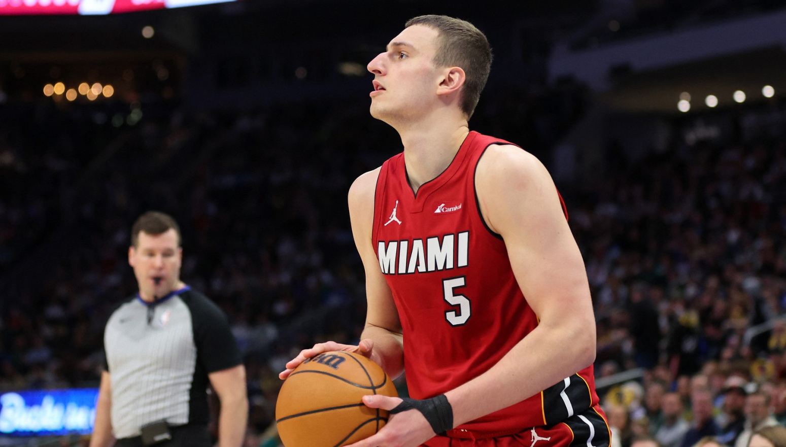 Jović: "Sa Amerikancima će biti duga utakmica"