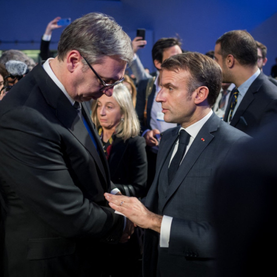 Macron and Vučić talked; Meeting soon in Paris PHOTO/VIDEO