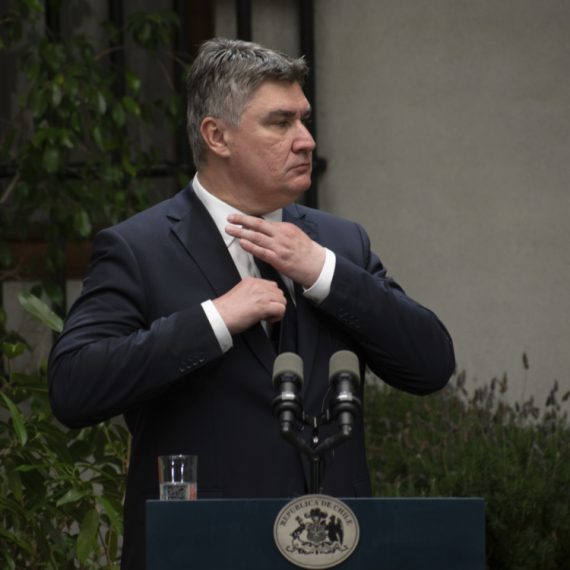 "Gejm over, premijer je kukavica"