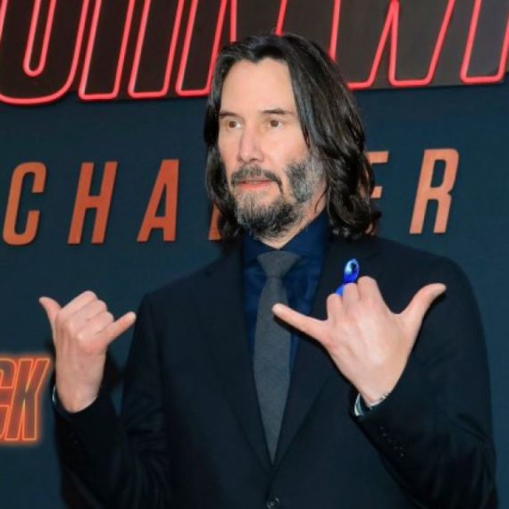 Kijanu Rivs promenio imidž: Neprepoznatljiv FOTO