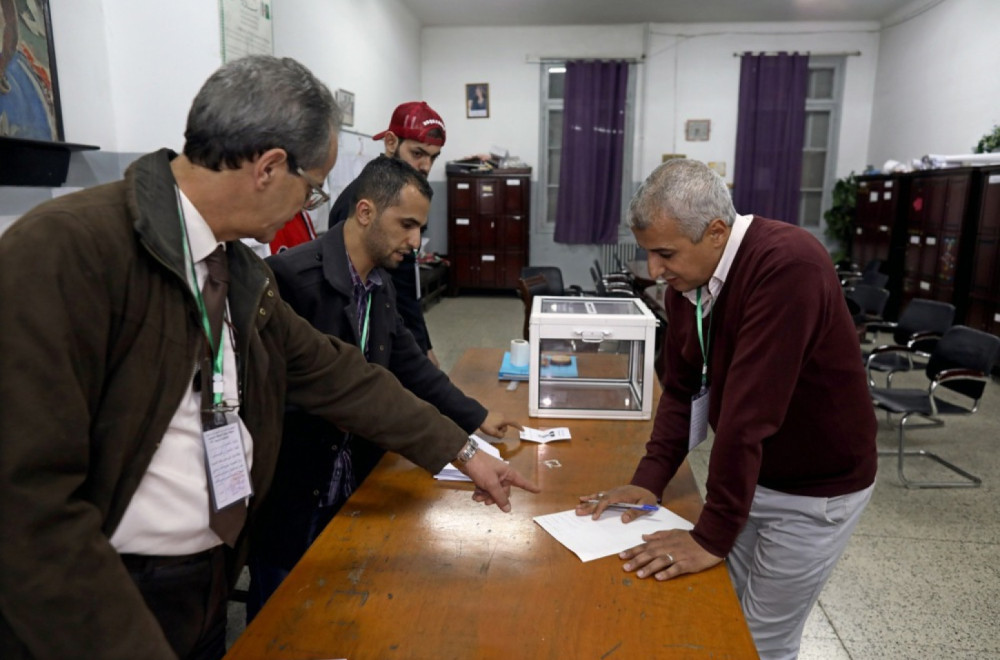 Odlučeno: Zakazani predsednički izbori u Alžiru