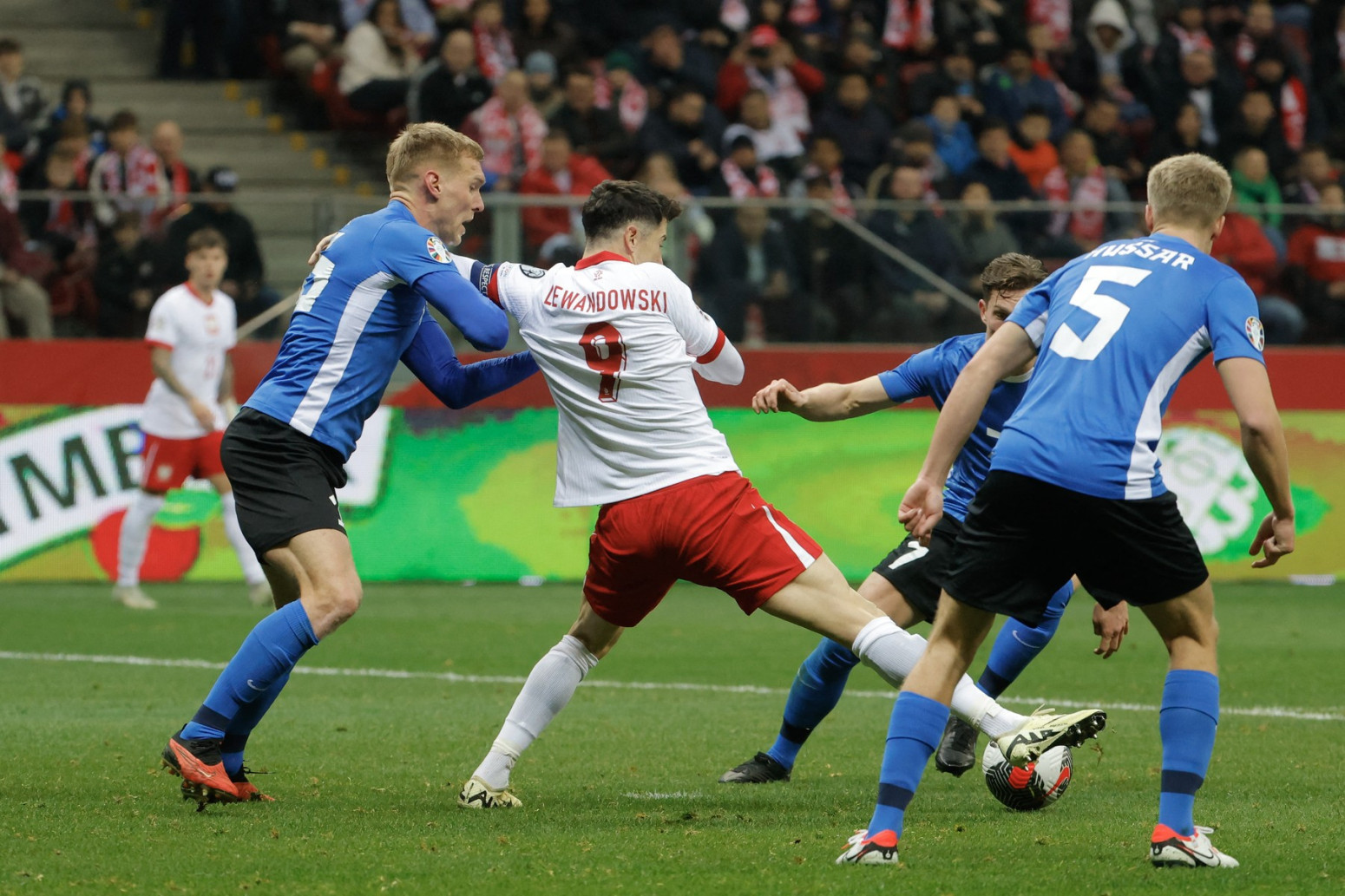 Grčka i Poljska petardom do finala plej-ofa, laka pobeda Velšana