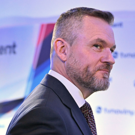 Sutra izbori u Slovačkoj; "Njegova pobeda će promeniti tok sukoba na Istočnom frontu."