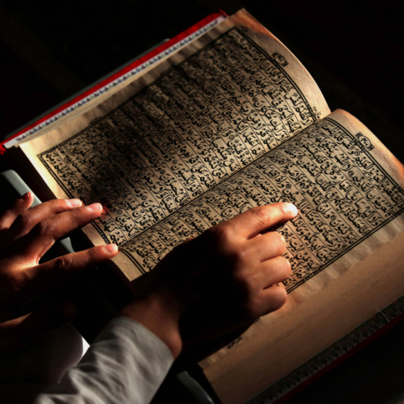 Novi skandal u Malmeu: Na ulici spaljen Kuran