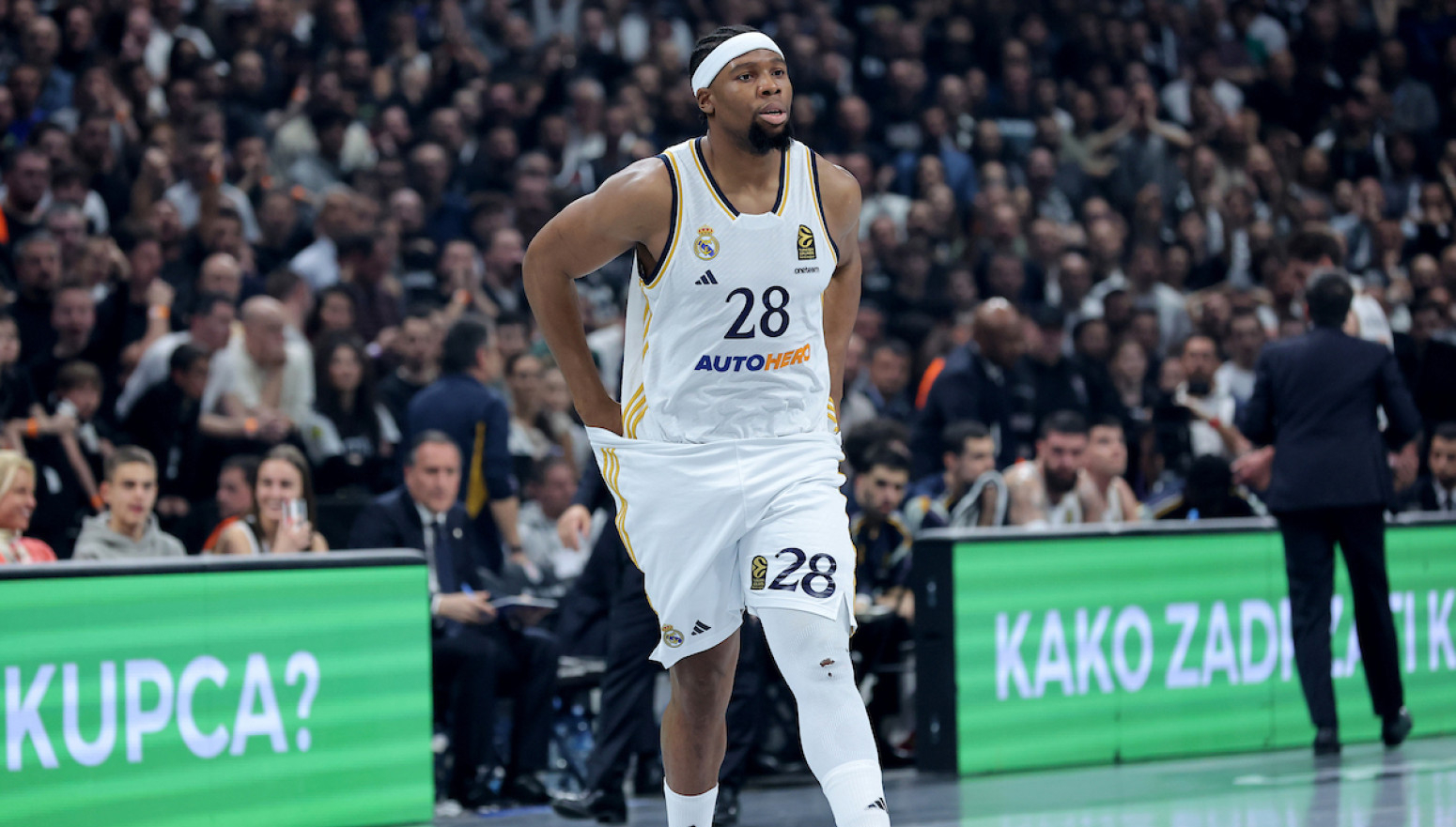 Oglasio se Jabusele: Bog je uvek veliki, nemojte da zaboravite to