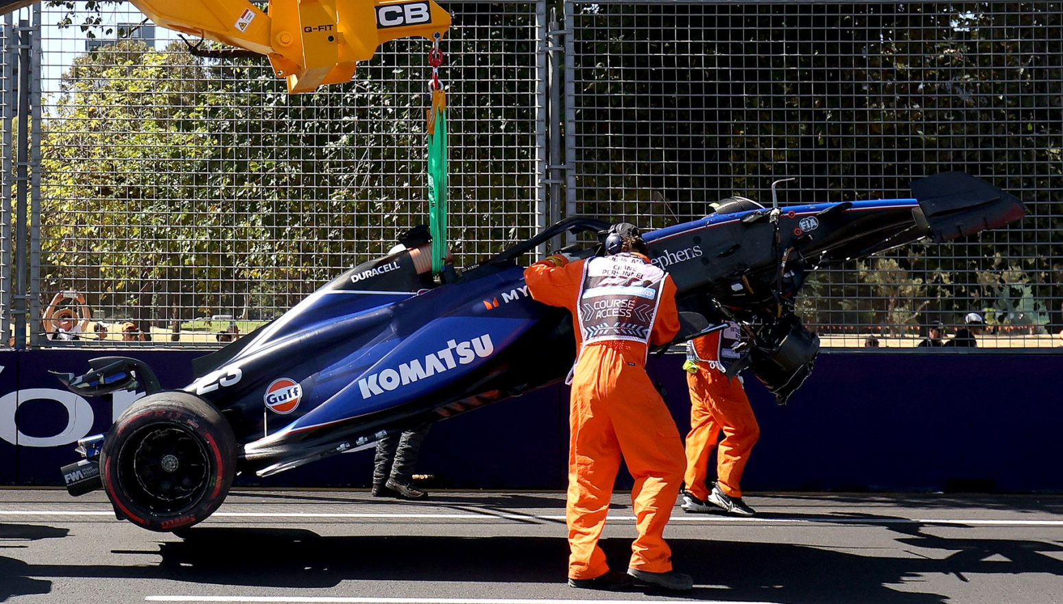 Lekler i Noris najbrži – udes obeležio prvi dan u Melburnu VIDEO