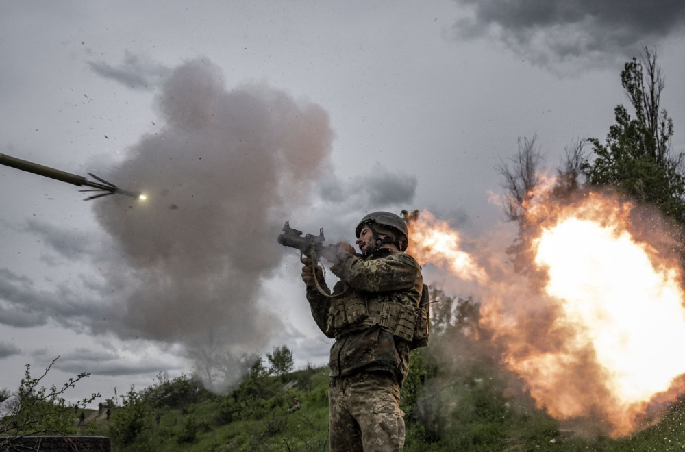 Masovni udari na Časov Jar; Iskanderi raznose ukrajinska skladišta