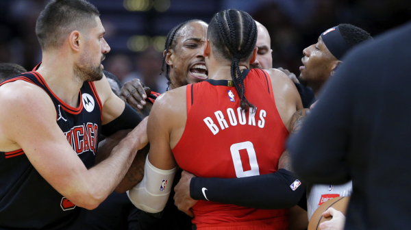 Eho tuče u Teksasu – "Bruks je zaboravio da je Derozen iz Komptona"