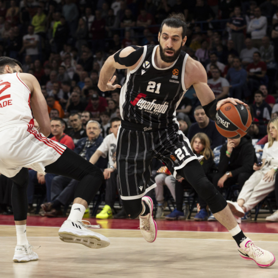 Mediji sele Šengeliju u Zvezdu