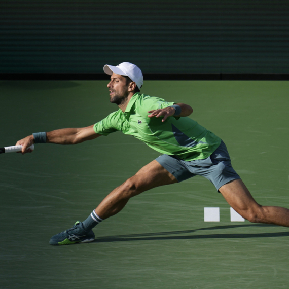 Rusi tvrde: Novak povređen i ide na terapije