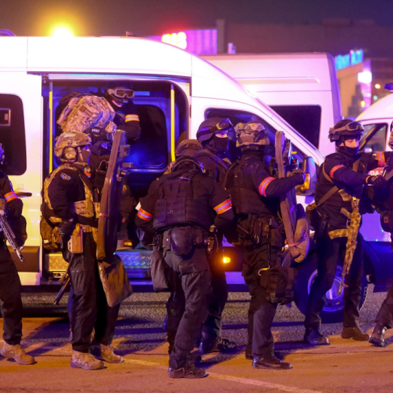 Potpuni haos: Teroristi se zabarikadirali, više od 200 ljudi zarobljeno u dvorani