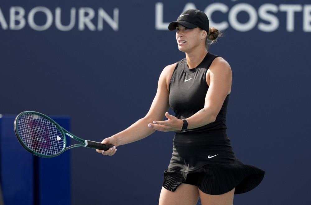 Sabalenka prvi put na terenu od tragedije – pobedila najbolju drugaricu