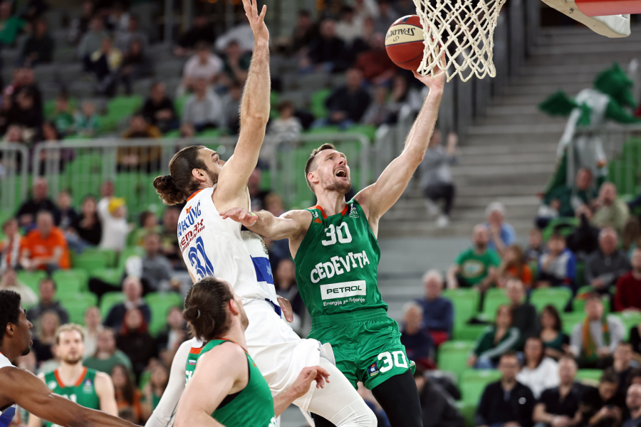 Bye, bye, idem u Dubai: Kreće nova ABA liga, Zvezda i Partizan i dalje ispred svih