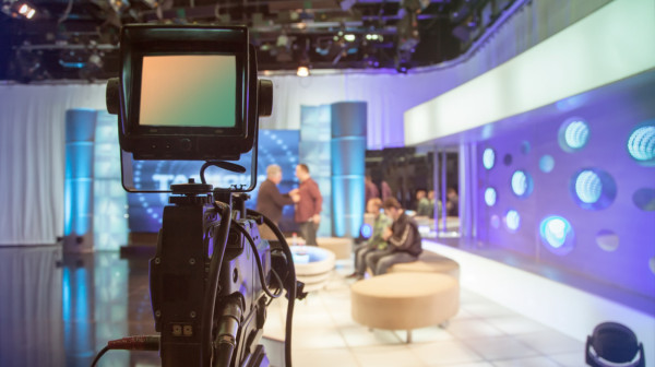 Čuveni voditelj ostvario dečački san: Postao Ginisov rekorder i to iz bizarnog razloga VIDEO