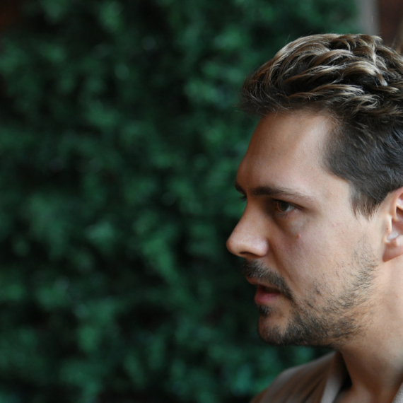 Oglasio se Biković povodom masakra u Moskvi, uputio poruku na ruskom i srpskom FOTO