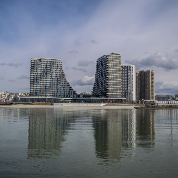 U Beogradu na vodi prodato 7.000 stanova