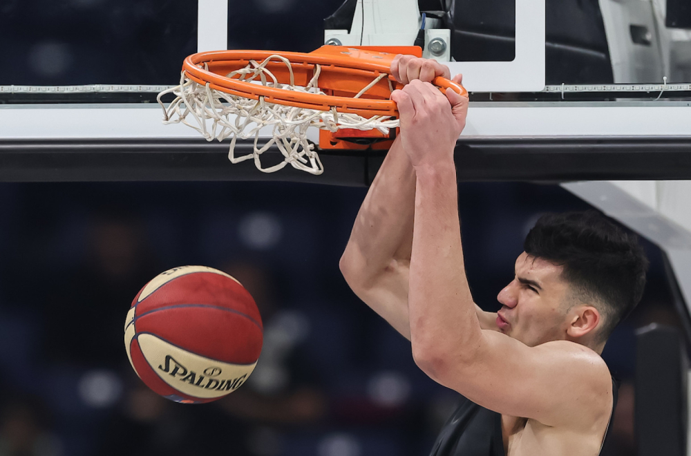 Tristan Vukčević promenio imidž u dresu Vašingtona FOTO