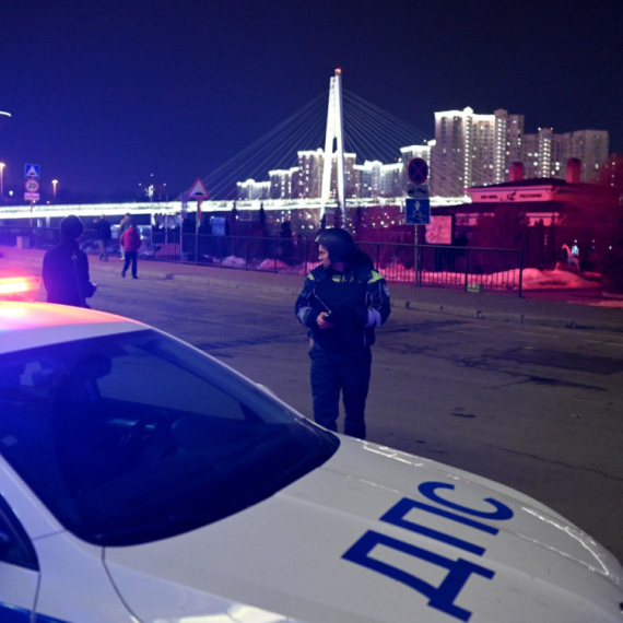 Okršaj ruske policije sa teroristima; Bačena bomba na policijski auto – ima žrtava