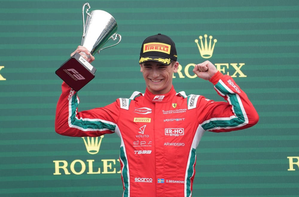 Prva pobeda BiH vozača u Formuli 3 – Dino osvojio Melburn