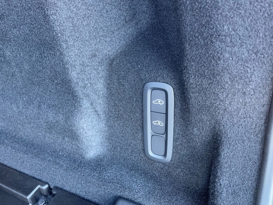 Test: Volvo XC60 T8 Recharge AT8 AWD