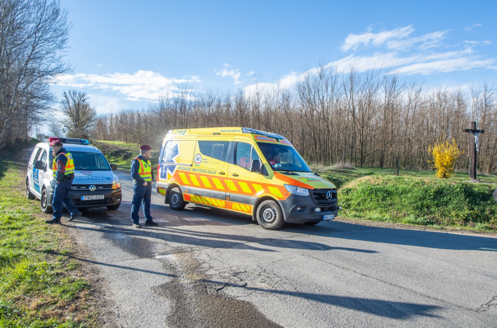 Haos u Mađarskoj: Automobil na reliju sleteo sa puta i pokosio gledaoce, među stradalima i dete
