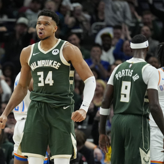 Milvoki digao Jokića na vrh – Adetokumbo lako do dabl-dabla