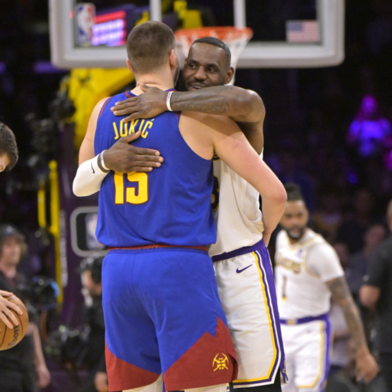 Lebron: Jokić je jedan od najvećih genija u istoriji košarke VIDEO
