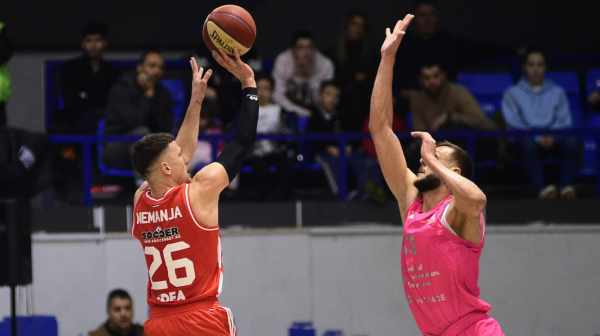 Zvezda za potvrdu na vrhu – Mega za plej-of (TV B92)