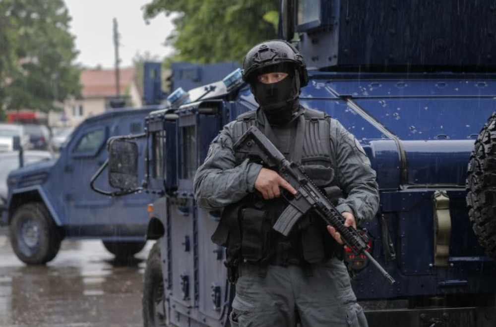 Na groblju na KiM nađeno telo brata predsednika opštine: Pored tela oružje, policija istražuje