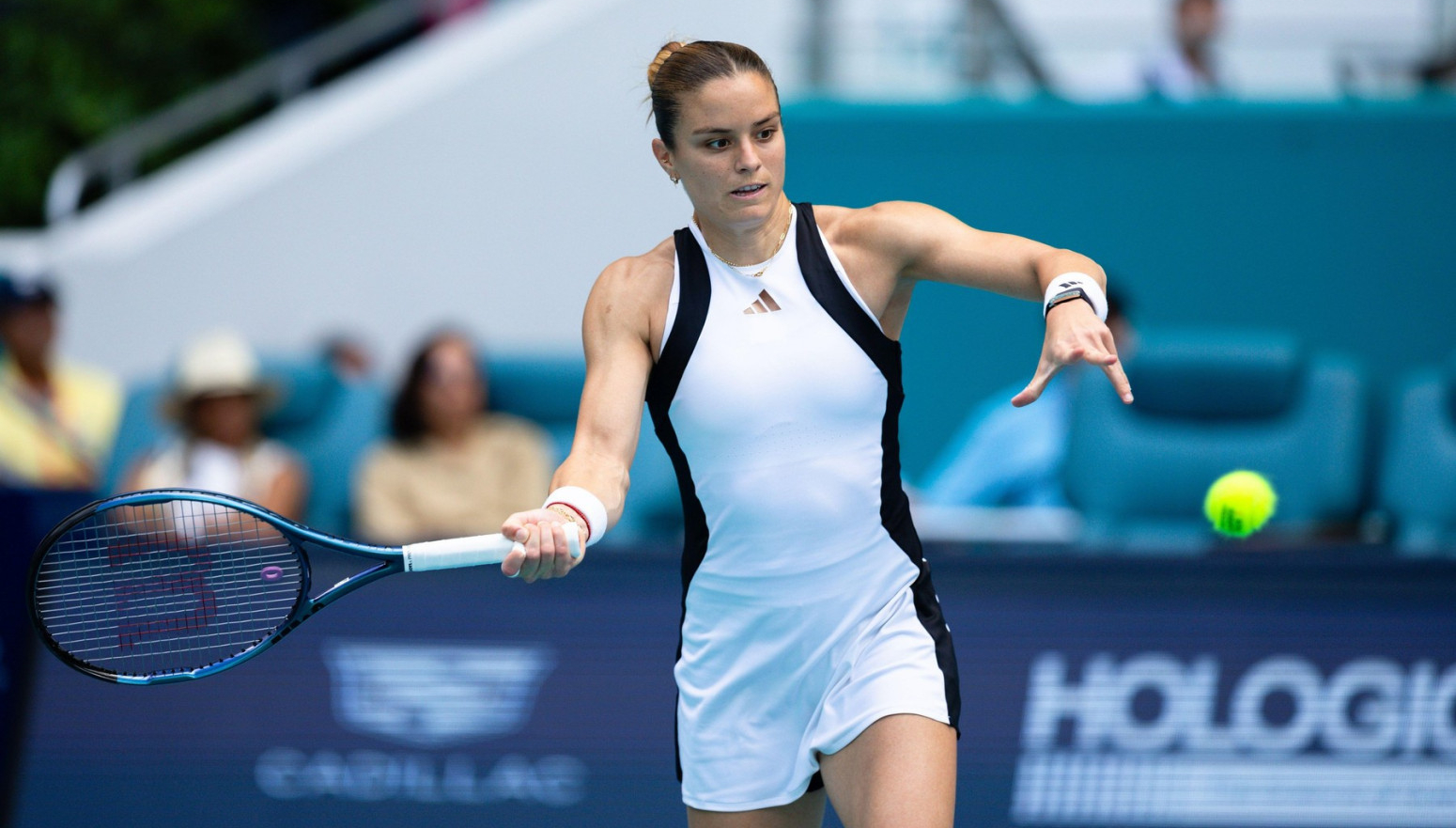 Povreda Kalinskaje, Sakari bez borbe do četvrtfinala