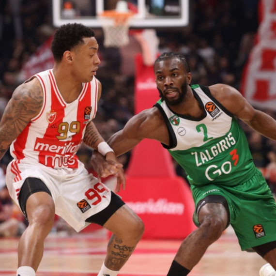 Evans posle Žalgirisa oblači crveno-beli dres? Olimpijakos demantuje