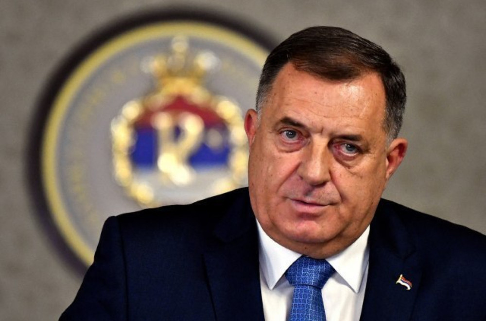 Američka ambasada zapretila Dodiku: Ako to mislite...