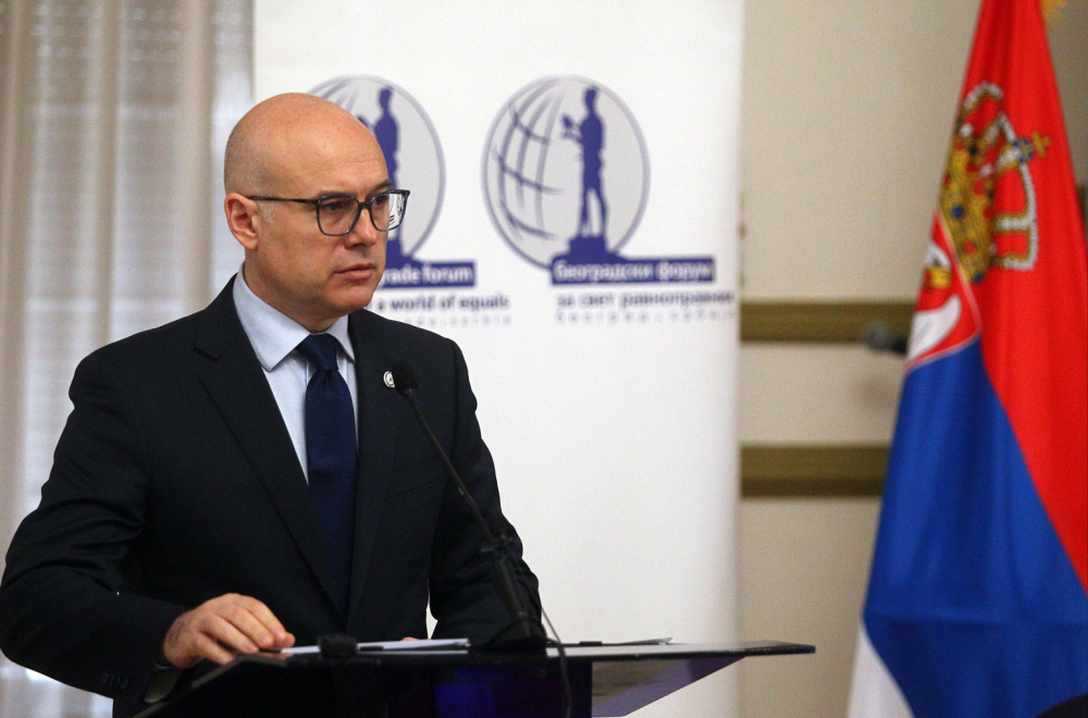 Povređeni vojnik i dalje kritično