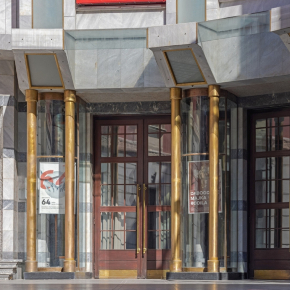 Oglasio se Atelje 212 nakon hapšenja upravnika