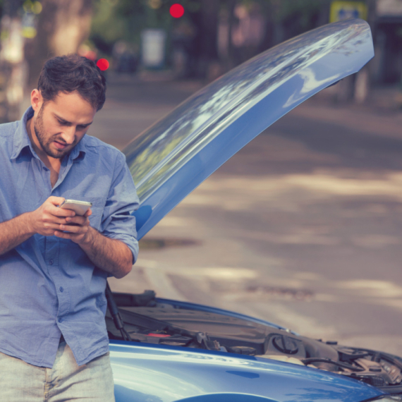 Šta ako vam se na putu pokvari auto? VIDEO