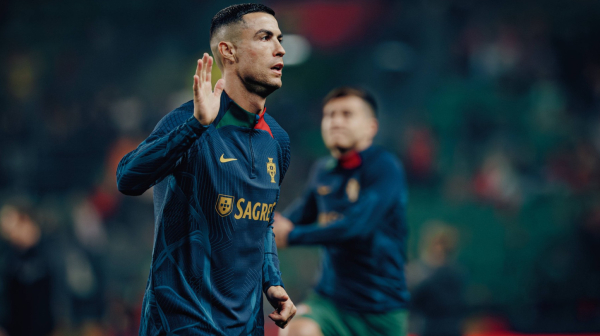 Navijač u Ljubljani hteo da udari Ronalda!