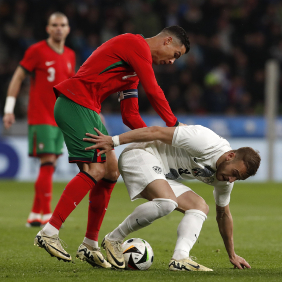 Ronaldo pobesneo posle poraza od Slovenije VIDEO