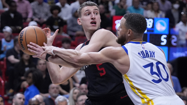 Jović ubacio 11 poena Voriorsima VIDEO