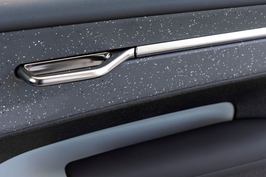 Prva vožnja: Volvo EX30 – malo telo za velike promene