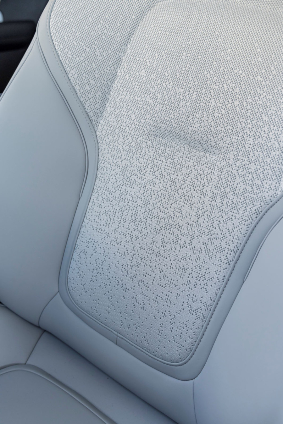 Prva vožnja: Volvo EX30 – malo telo za velike promene