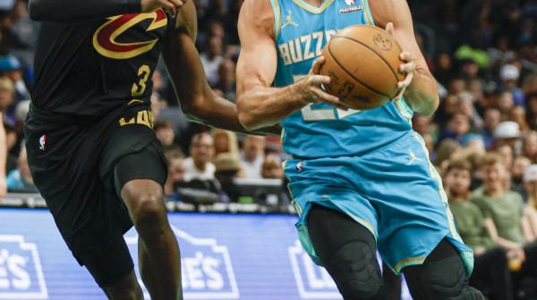 Dabl-dabl Micića – Pokuševski ponovo dvocifren