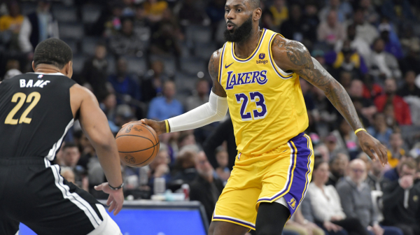 "Kralj" se vratio tripl-dablom VIDEO