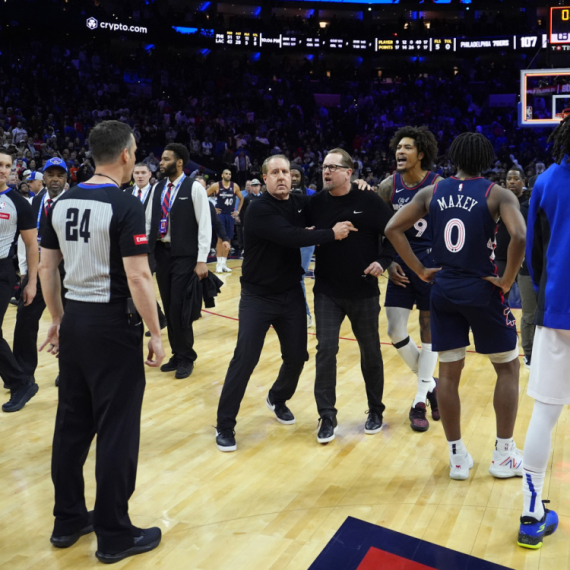 Ubre svakom sudiji u lice: "Ti si ku*va"; Arbitri priznali grešku VIDEO